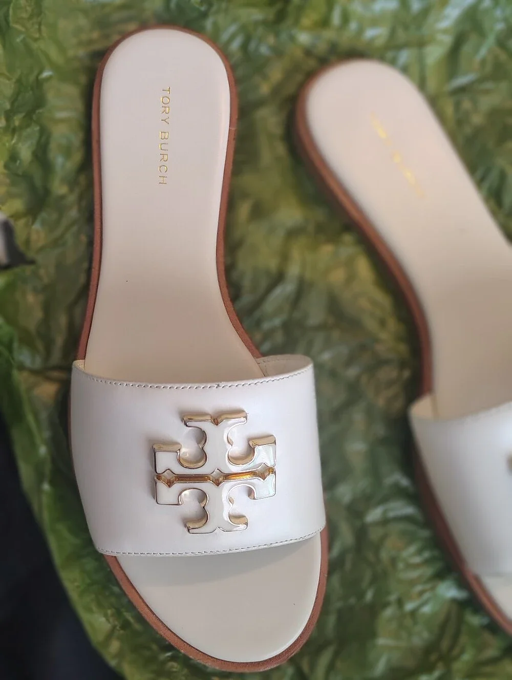 Tory Burch White Leather Flats with Tan Soles